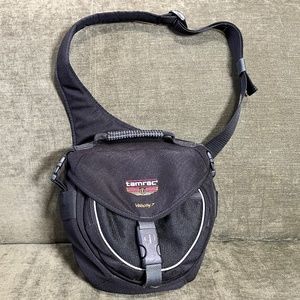 Tamrac Velocity 7 Sling (messenger-style) Camera Bag